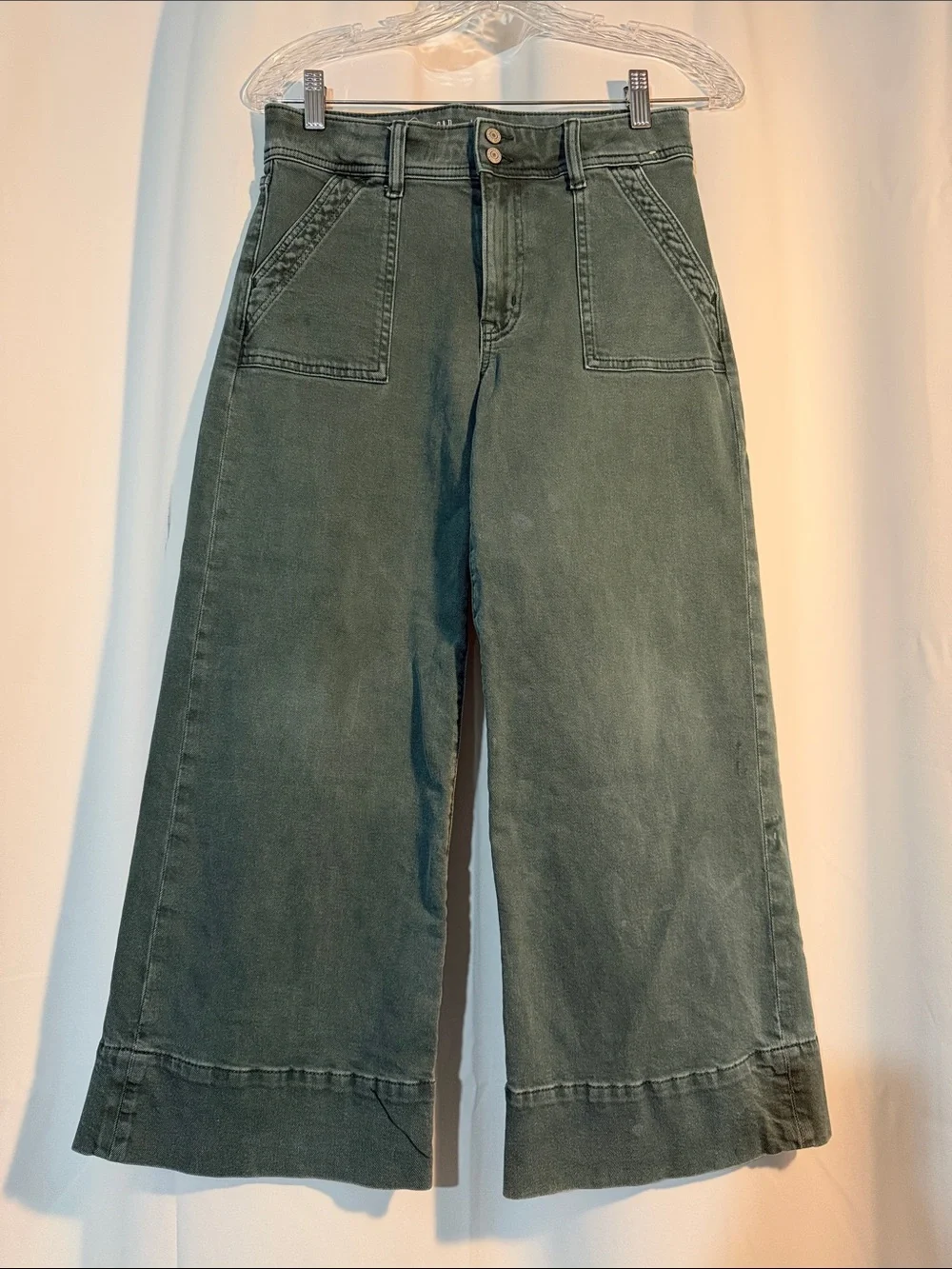 GAP Wide-Leg High-Rise Jeans in Olive Green B4